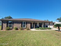 Building Photo - 3136 Lawton Ct