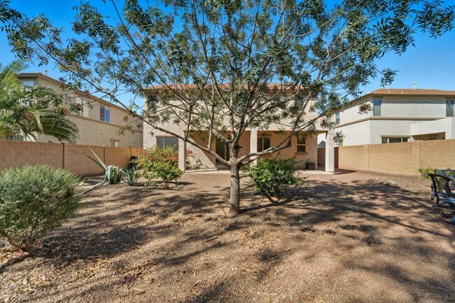 Building Photo - Spacious 3-Bedroom + Loft Home with Mountain Views in Stetson Valley