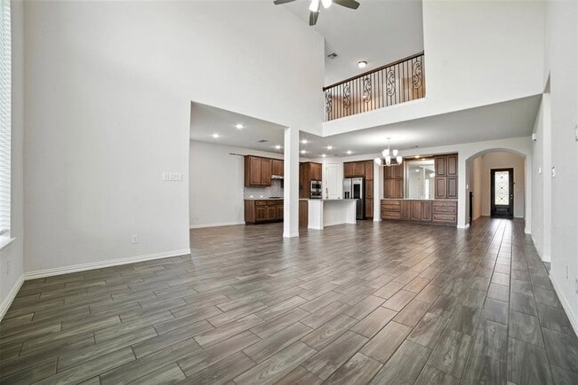 Building Photo - 3054 Columbus Loop