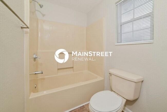 Building Photo - 3 Bedroom Pet-Friendly Home in LA FOLLETTE...