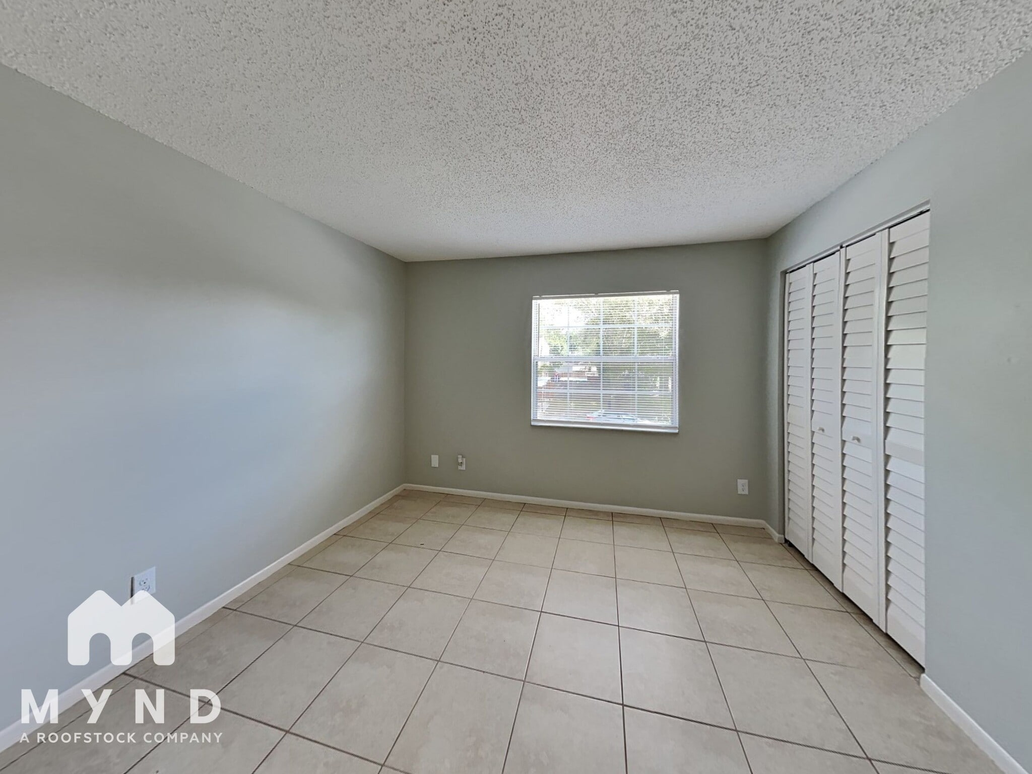 Building Photo - 10208 N Ojus Dr