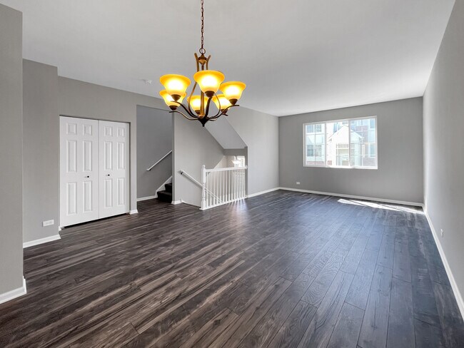 Building Photo - 3414 Cameron Dr