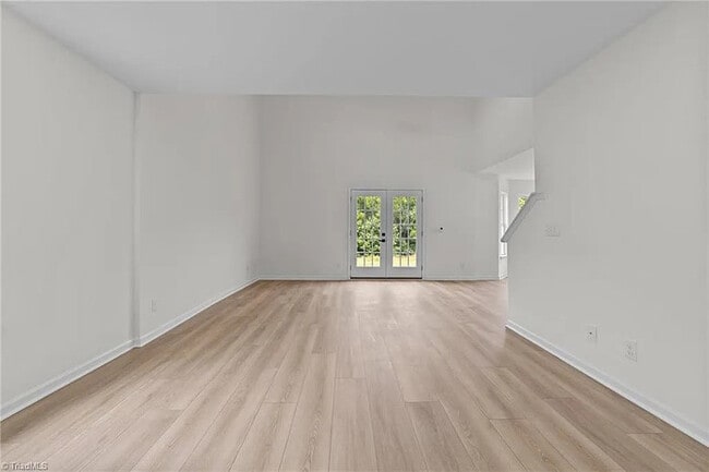 Building Photo - Earn Wealth While Leasing - Like a Homeowner - Lease to Own