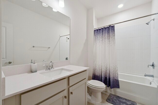 Building Photo - 4847 Cross Pr Pkwy