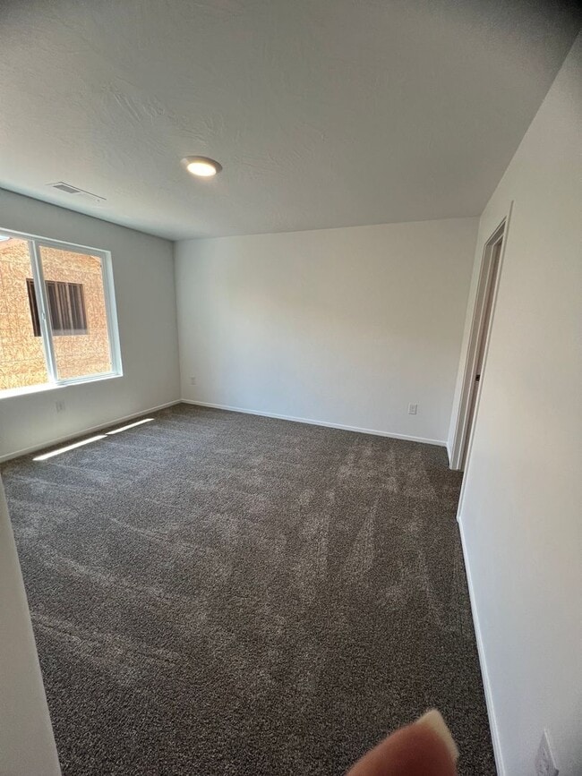 Building Photo - 2981 W Graham Lp