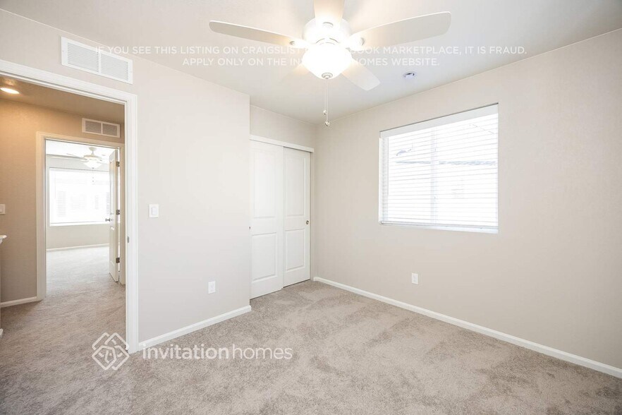 Building Photo - 5627 Bowerman Ln