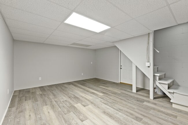 Building Photo - 814 N Gay St