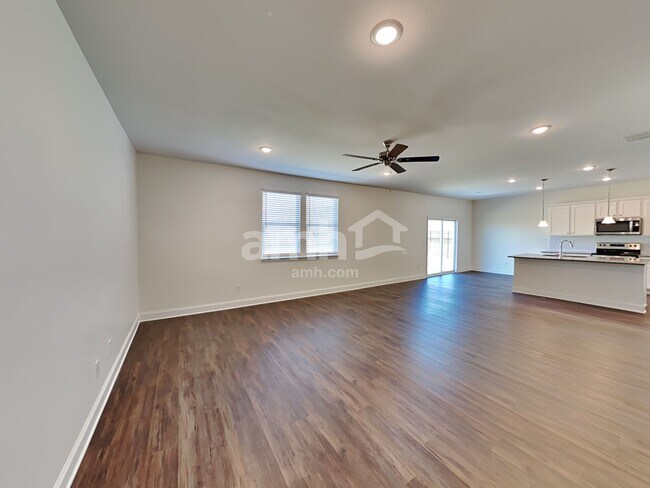 Building Photo - 3750 Blackshear Pl