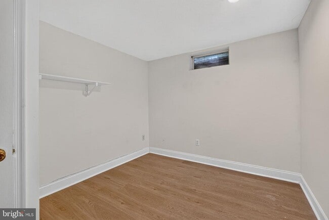 Building Photo - 10522 Lime Tree Way