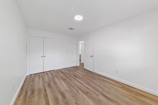 Building Photo - 2718 Quiver Ln