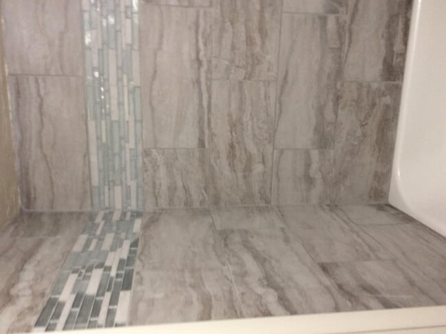 Building Photo - 2011 N Van Ness Ave