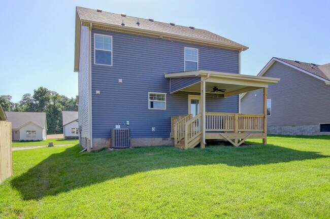 Building Photo - Brand New 3BR, 2.5BA Home!