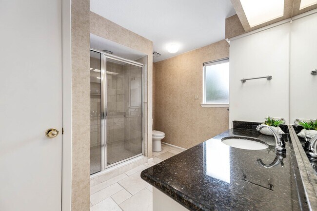 Building Photo - 3702 Belle Grove Ln