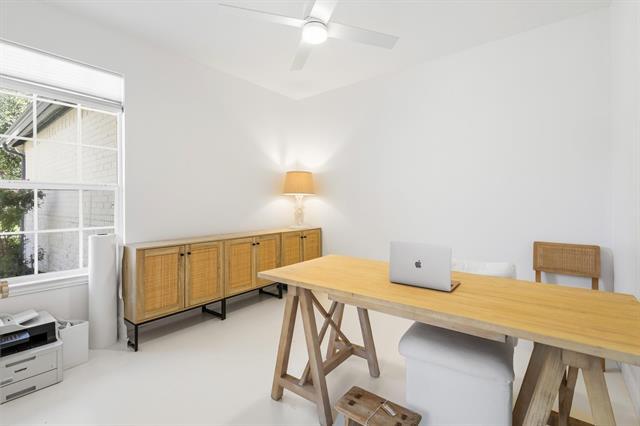 Building Photo - 16012 Alvarado Dr