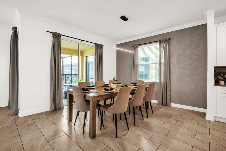 Building Photo - 4330 Rhyme St