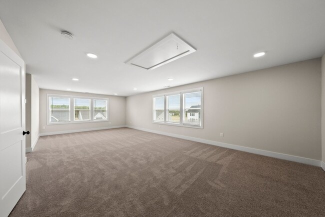 Building Photo - 3018 White Rail Dr