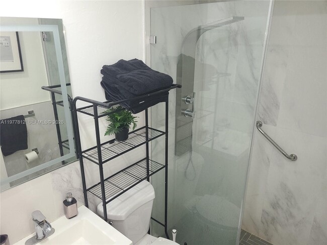 Building Photo - 168 NW 32nd St