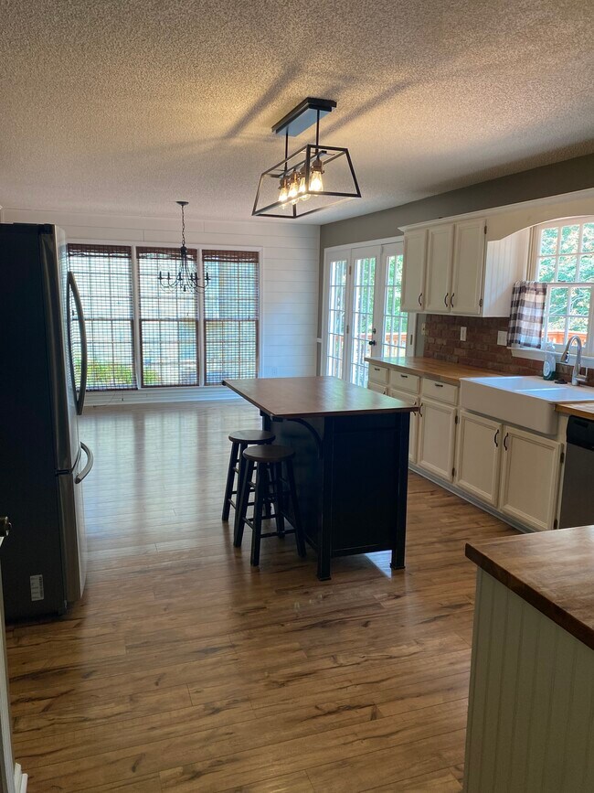 Building Photo - 2982 Edenberry Ln NW