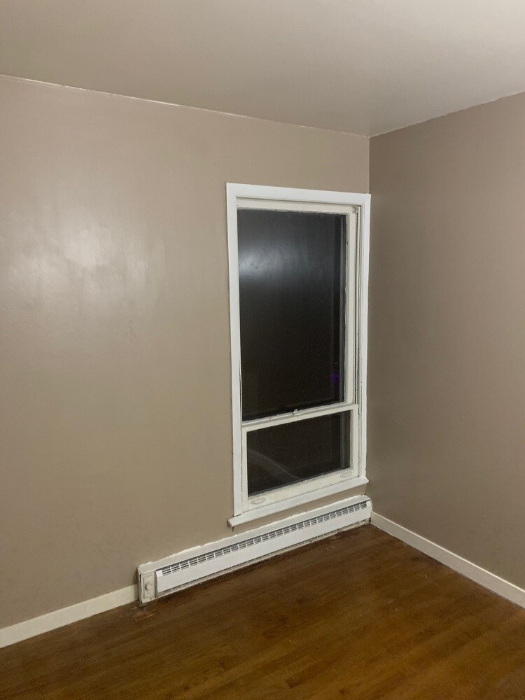 Building Photo - 2138 Hebron Ave