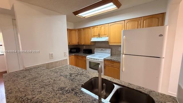 Building Photo - 9691 SW 138th Ave