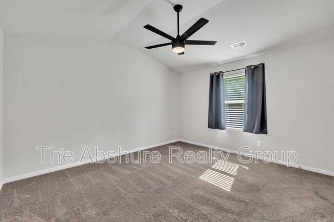 Building Photo - 79 Kinsale Ct