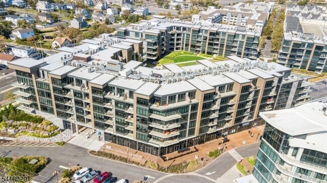 Building Photo - 30 Melrose Terrace