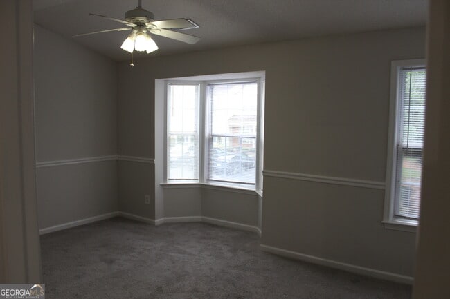 Building Photo - 4645 Valais Ct
