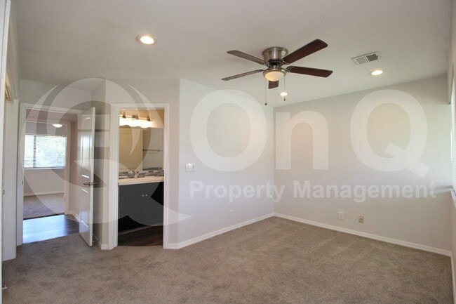 Building Photo - 1550 N Stapley Dr