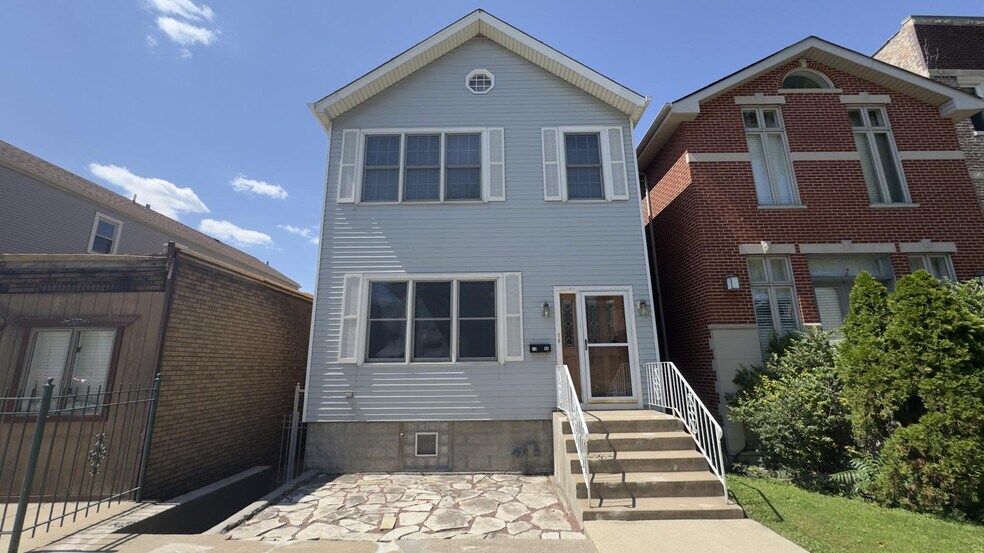 Building Photo - 3340 S Parnell Ave