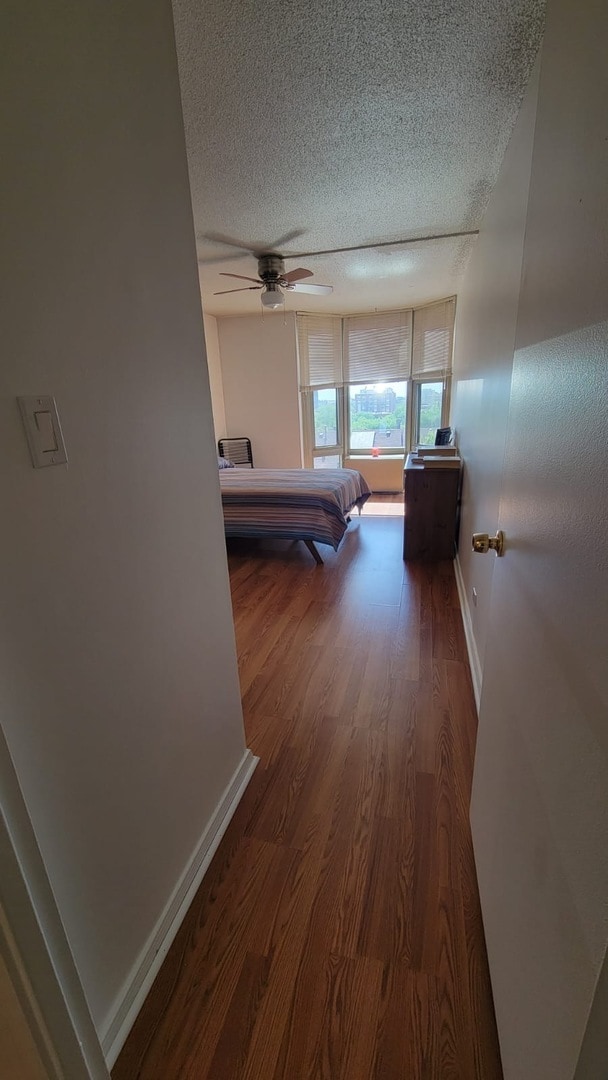 Building Photo - 1340 N Dearborn St