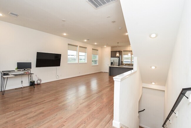 Building Photo - 2703 Eado Edge Ct