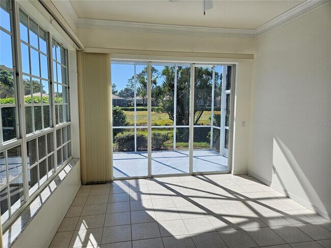 Building Photo - 835 Chalmers Dr