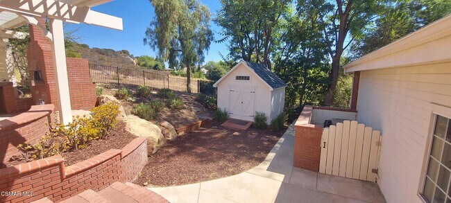 Building Photo - 5892 Indian Crest Cir