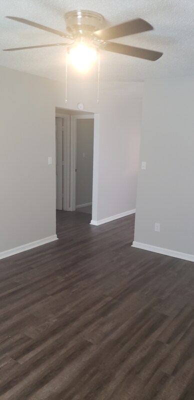 Building Photo - 1843 W Jackson St