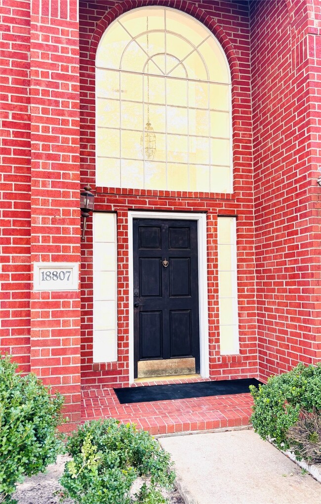 Building Photo - 18807 Forest Deer Rd