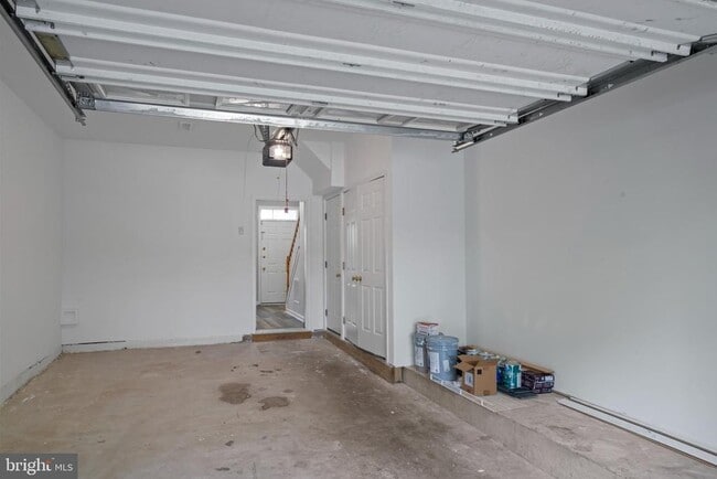 Building Photo - 25023 Riding Center Dr