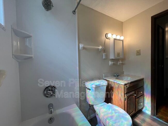 Building Photo - 1413 Caldwell Pl