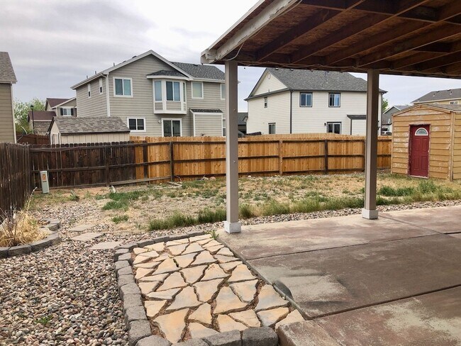 Building Photo - Charming Ranch Home with Office, A/C & Fen...