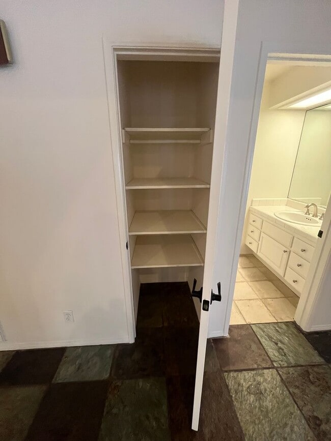 Building Photo - Single story detached home in the Coronado beach community Coronado Cays