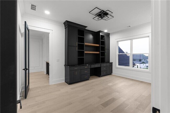 Building Photo - 409 Thunder Rd