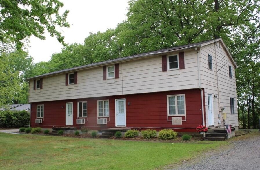 Primary Photo - 9550 Struthers Rd