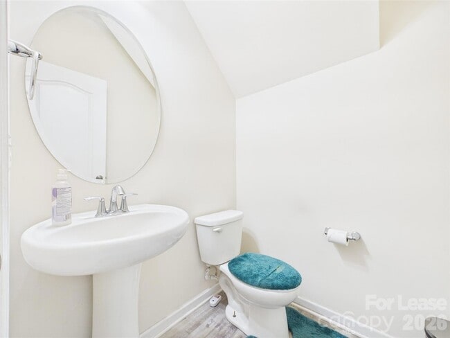 Building Photo - 1379 Corey Cabin Ct