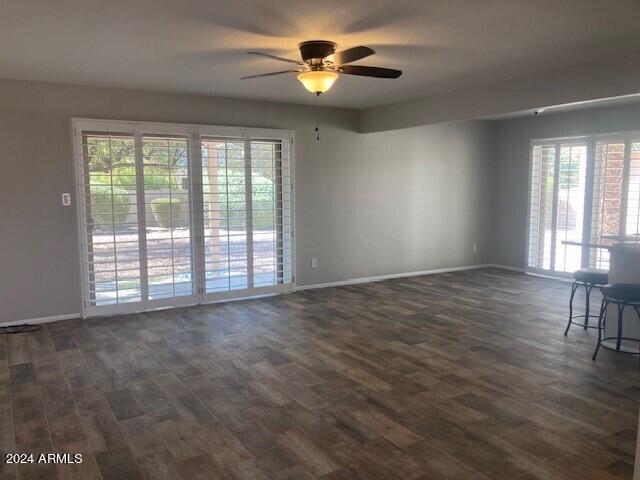 Building Photo - 25858 S New Town Dr