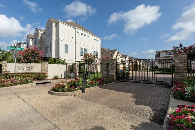 Building Photo - 6730 Highclere Manor Ln