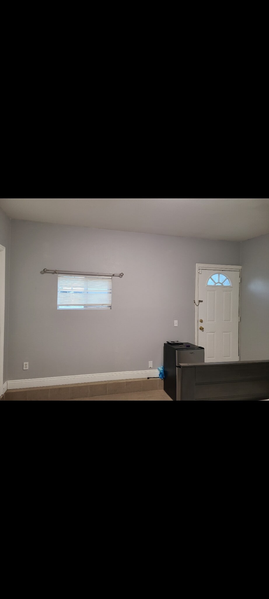 Building Photo - 6537 Elm Ct