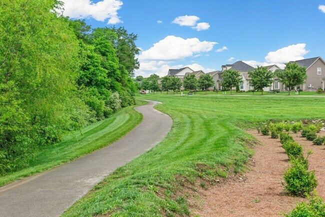 Building Photo - Nolensville home in the highly sought-afte...