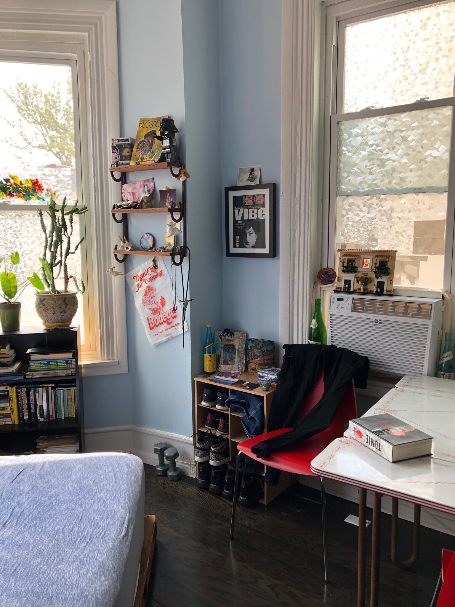 Building Photo - 751 S 22nd St