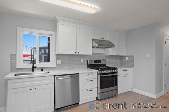 Building Photo - 3827 West St