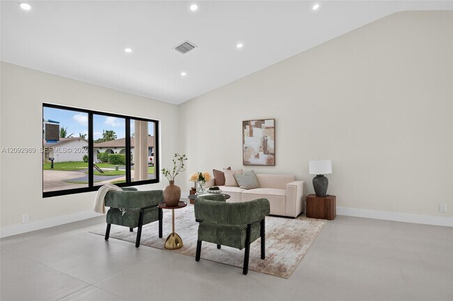Building Photo - 8668 SW 50th St