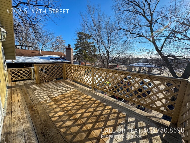 Building Photo - 4202 S 47th St